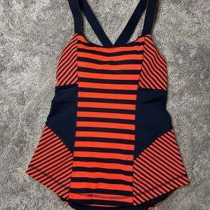 💙🧡💙🧡Lululemon Orange/Blue Striped. Sexy back XS/S